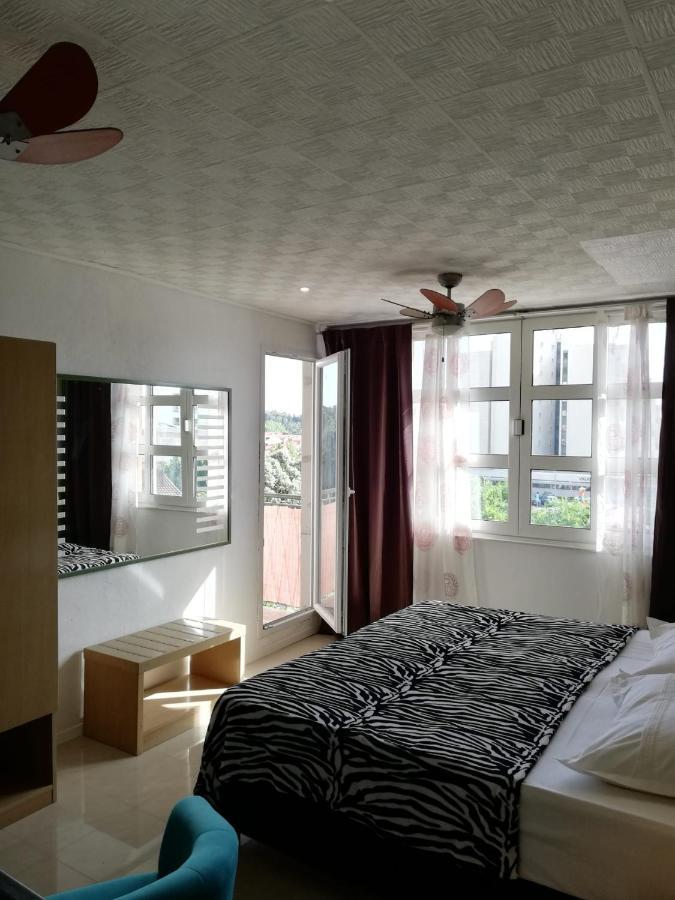 Apartmani Mistral Makarská Exteriér fotografie