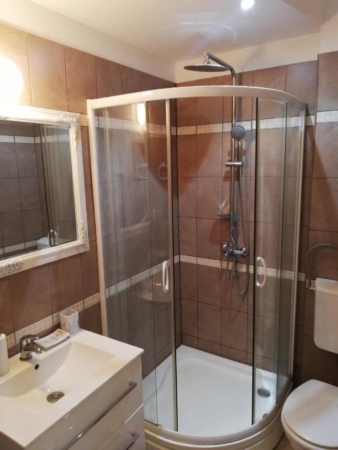 Apartmani Mistral Makarská Exteriér fotografie